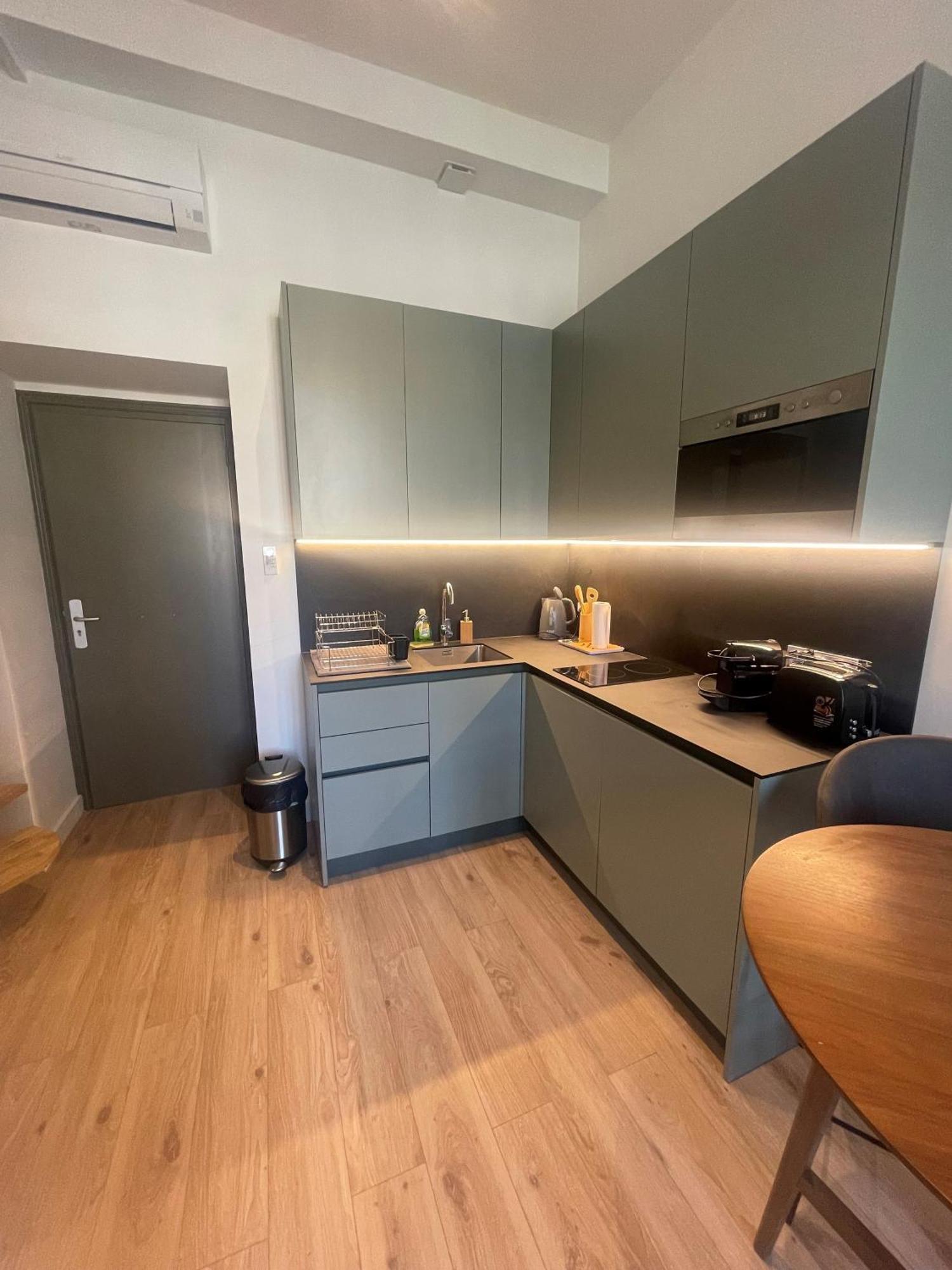Apartment Garibaldi 11 Nice
